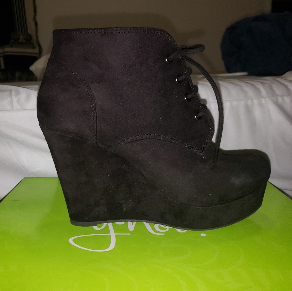 Booties - Picture 2 of 4